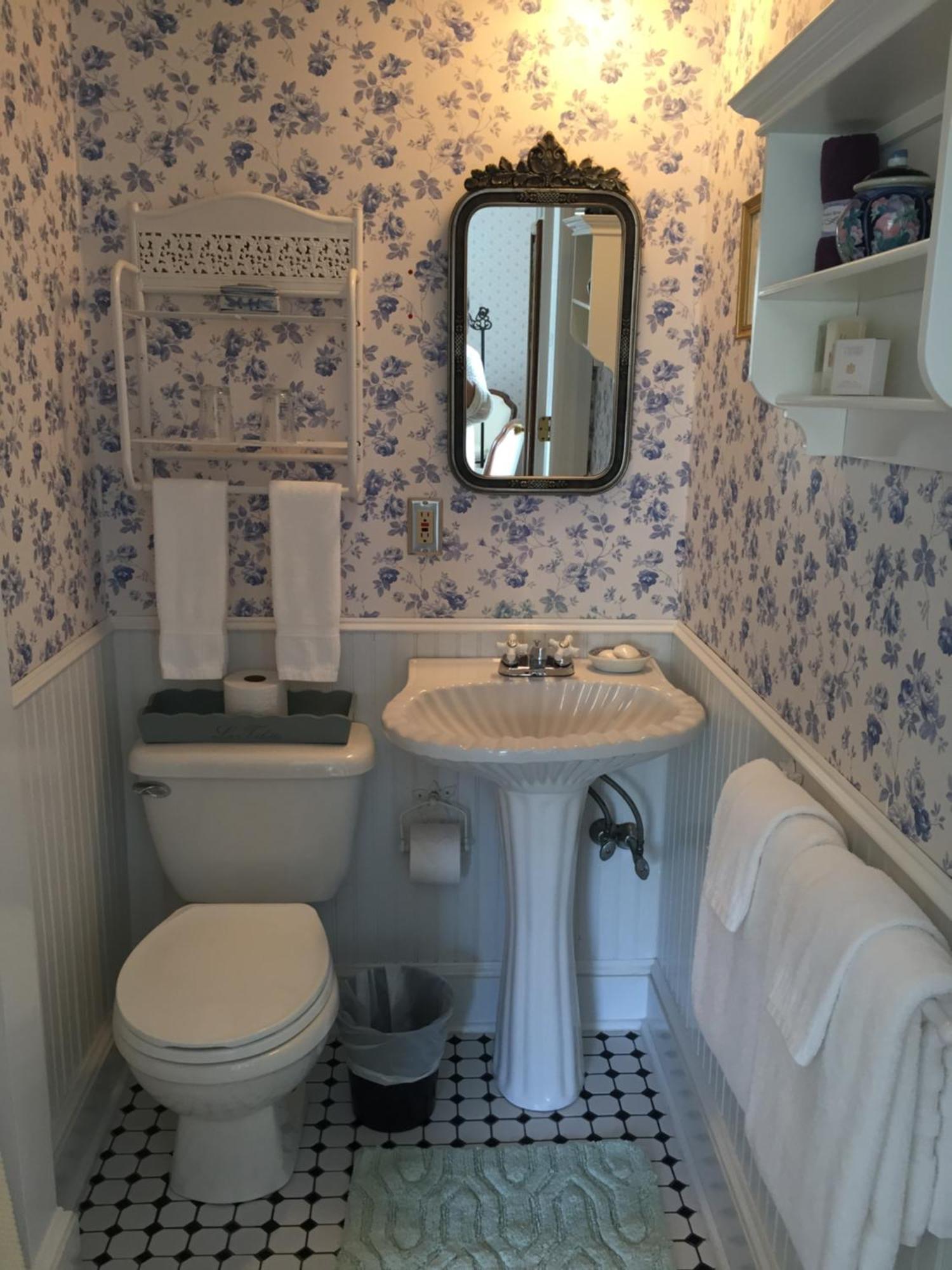 Victorian By The Sea Bed & Breakfast ลินคอล์นวิลล์ ภายนอก รูปภาพ