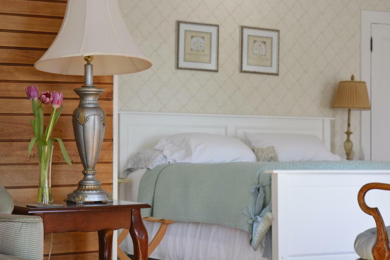 Victorian By The Sea Bed & Breakfast ลินคอล์นวิลล์ ภายนอก รูปภาพ
