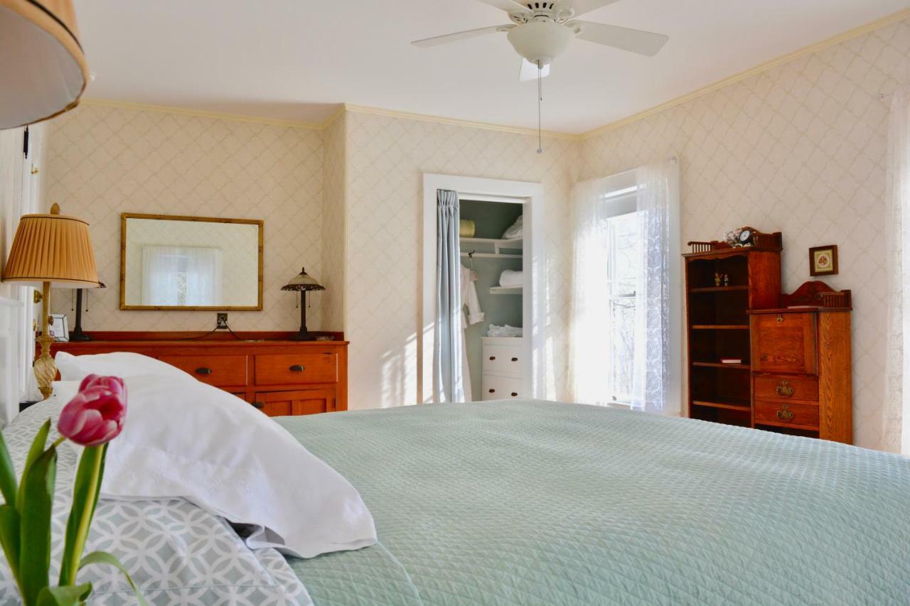 Victorian By The Sea Bed & Breakfast ลินคอล์นวิลล์ ภายนอก รูปภาพ